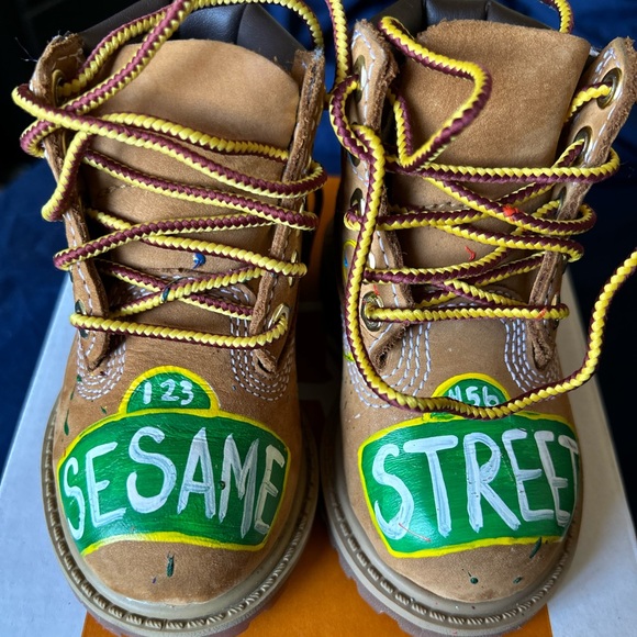 Custom Sesame Street Painted Timberlands - Picture 2 of 7